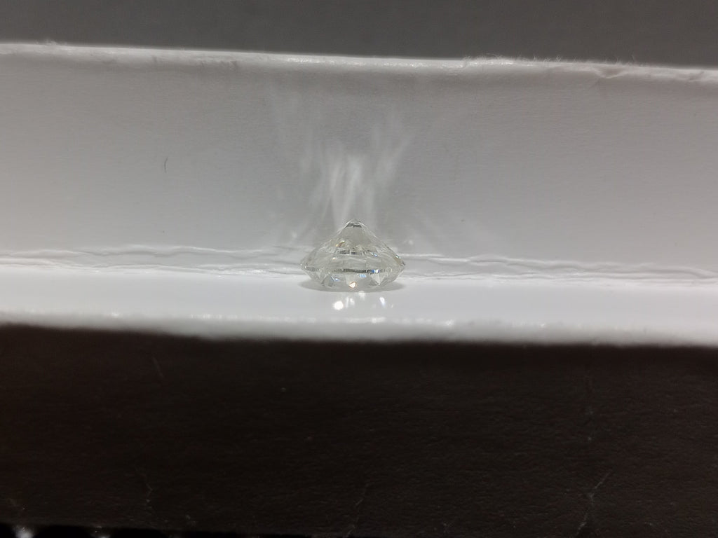 0.97 CT Round Brilliant Natural Diamond J I1-I2