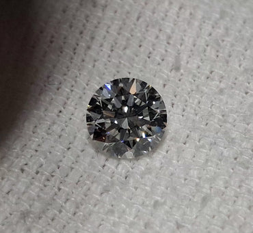 GIA 1.60 CT Natural Round G VS1 XXX