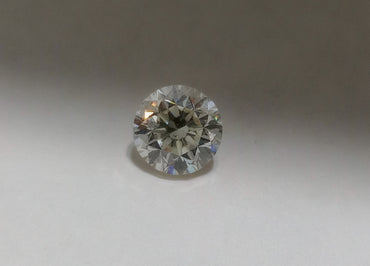 0.81 CT Round Brilliant Natural Diamond L-M SI2-I1