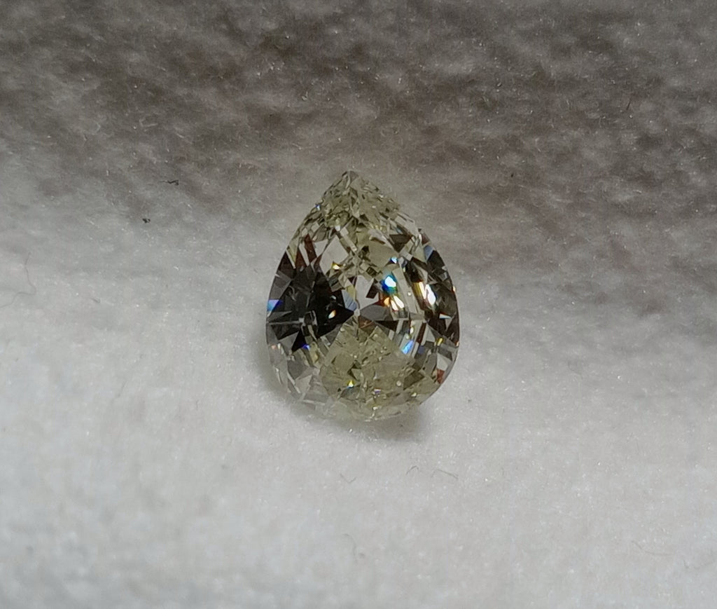 0.44 CT Antique Pear Shape Natural Diamond J-K I1