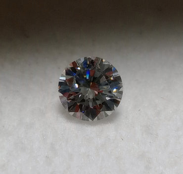 0.48 CT Round Brilliant Natural Diamond H-I VS