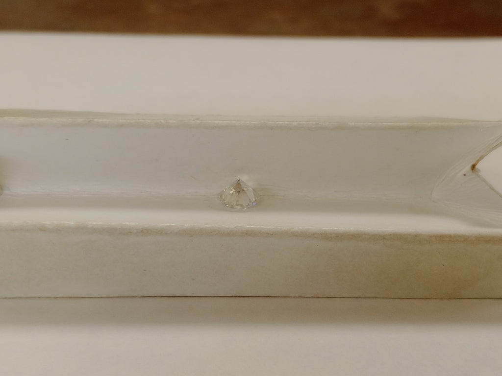 1.11 CT Natural Round Brilliant IJ I1-I2