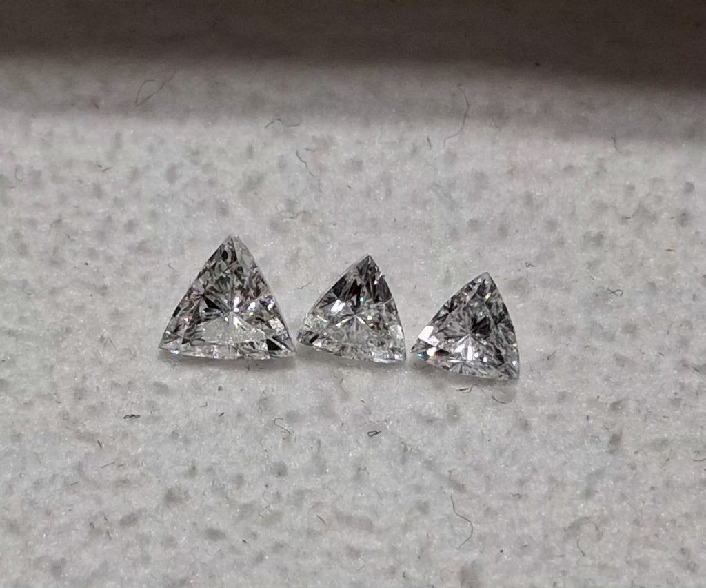 0.43 TCW 3 Stones Trilliant Cut Parcel G-H SI1-SI2