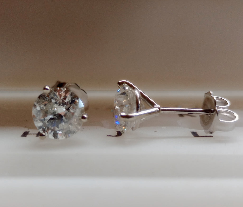 2.32 CTW Natural Round Brilliant Stud Match GHI I2