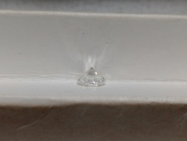 0.50 CT Round Brilliant Natural Diamond G-H VS2-SI1