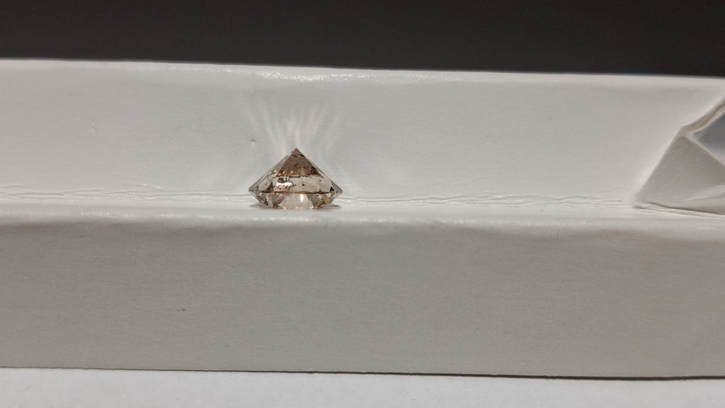 IGI 2.01 CT Natural Round M SI2 XXX