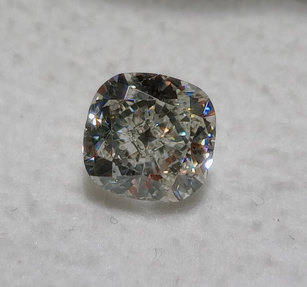 1.04 CT GIA Cushion Modified Brilliant Natural Diamond I VVS2