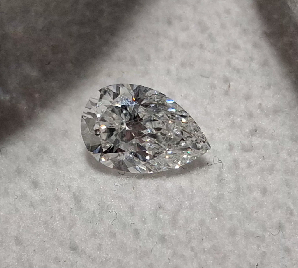 GIA 1.00 CT Natural Pear Brilliant F SI2 VG VG