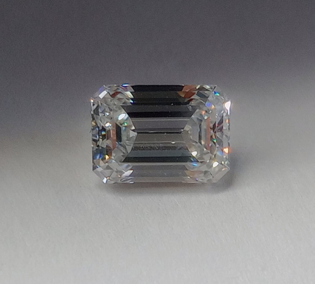 1.04 CT GIA Emerald Cut Natural Diamond G VS2