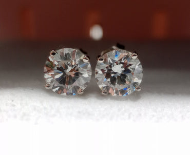 3.00CTW Natural Round Brilliant Stud Match H-I VS2-SI1