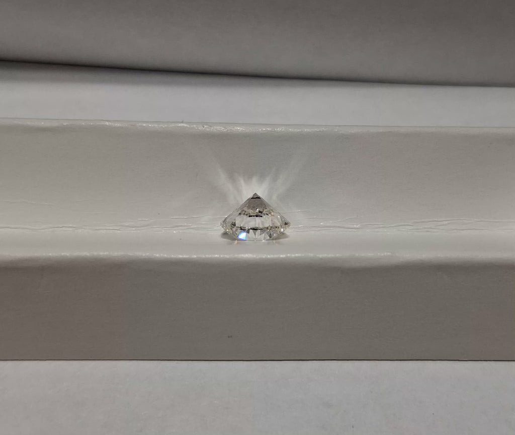 GIA 2.01 CT Natural Round E VVS2