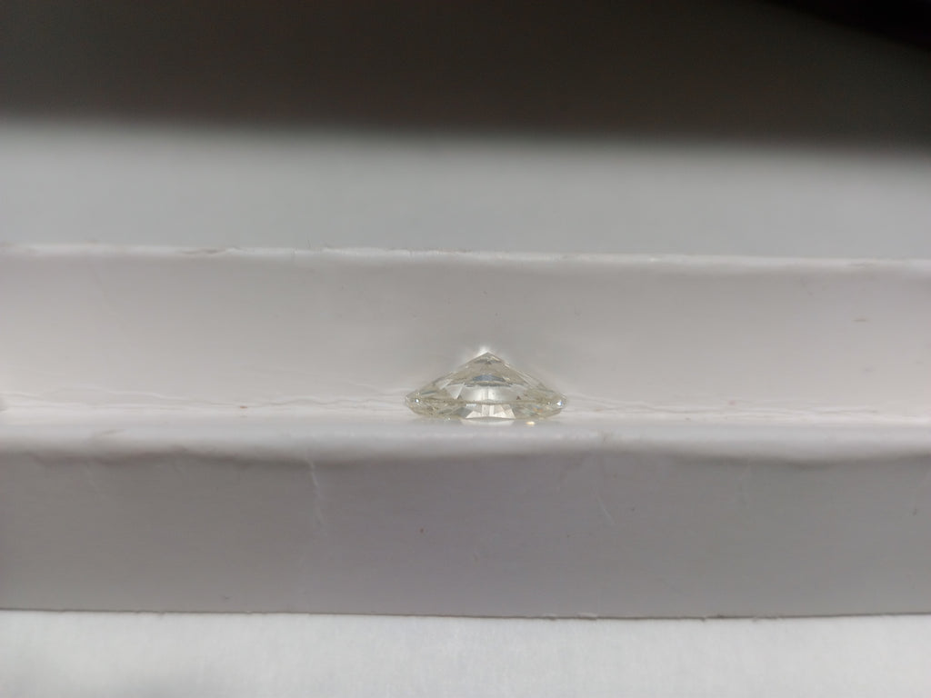 2.50 CT IGI Oval Shaped Natural Diamond J SI2