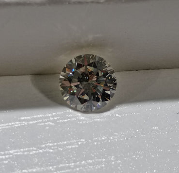 1.07 CT Round Brilliant Natural Diamond J-K SI2