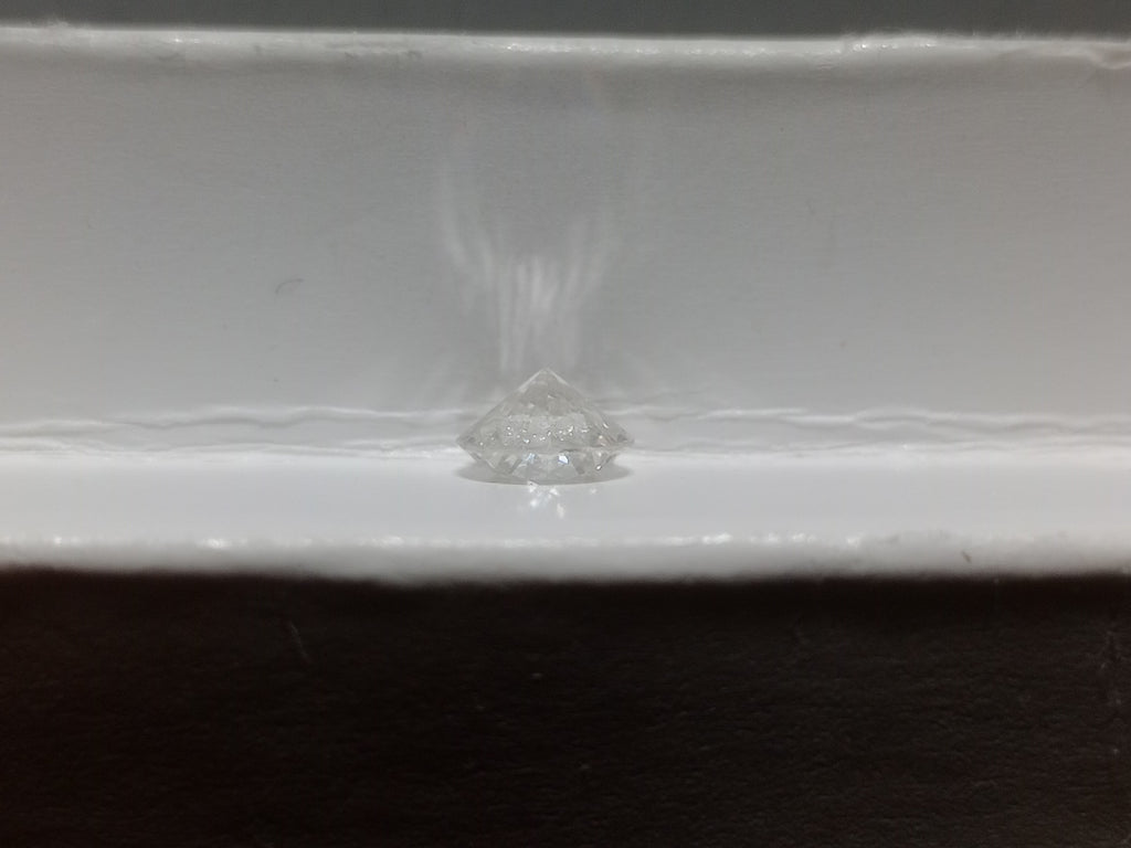 0.59 CT Round Brilliant Natural Diamond G-H I2