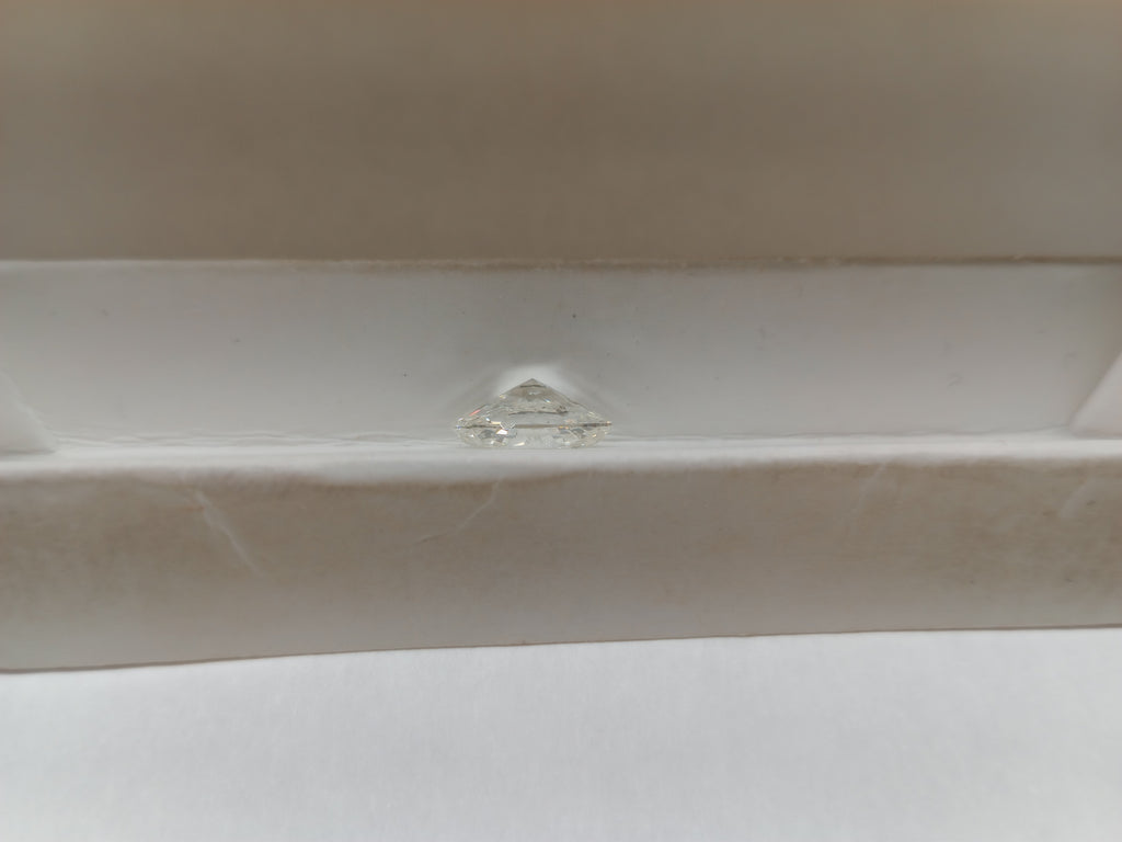 2.01 CT HRD Oval Cut Natural Diamond J SI2