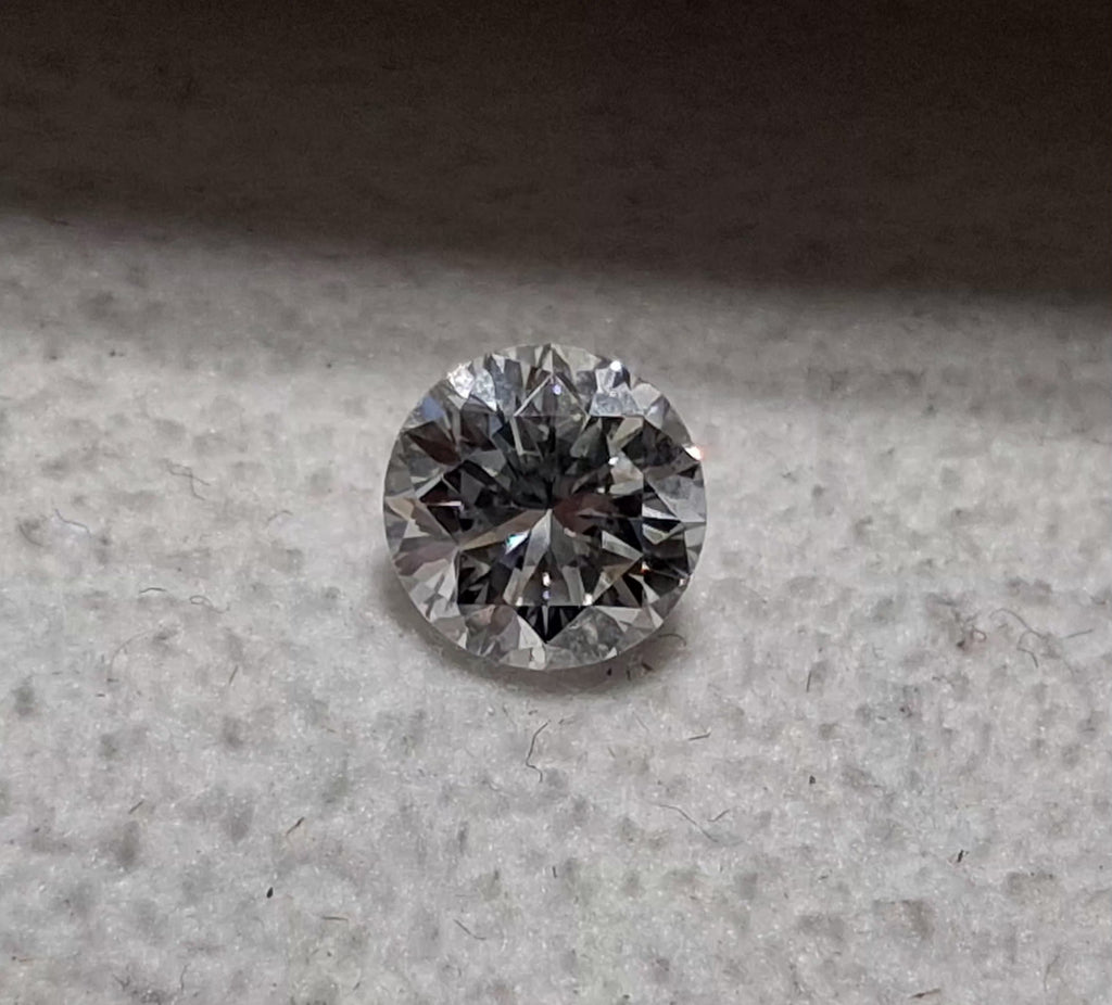 0.60 CT Natural RB FG SI1