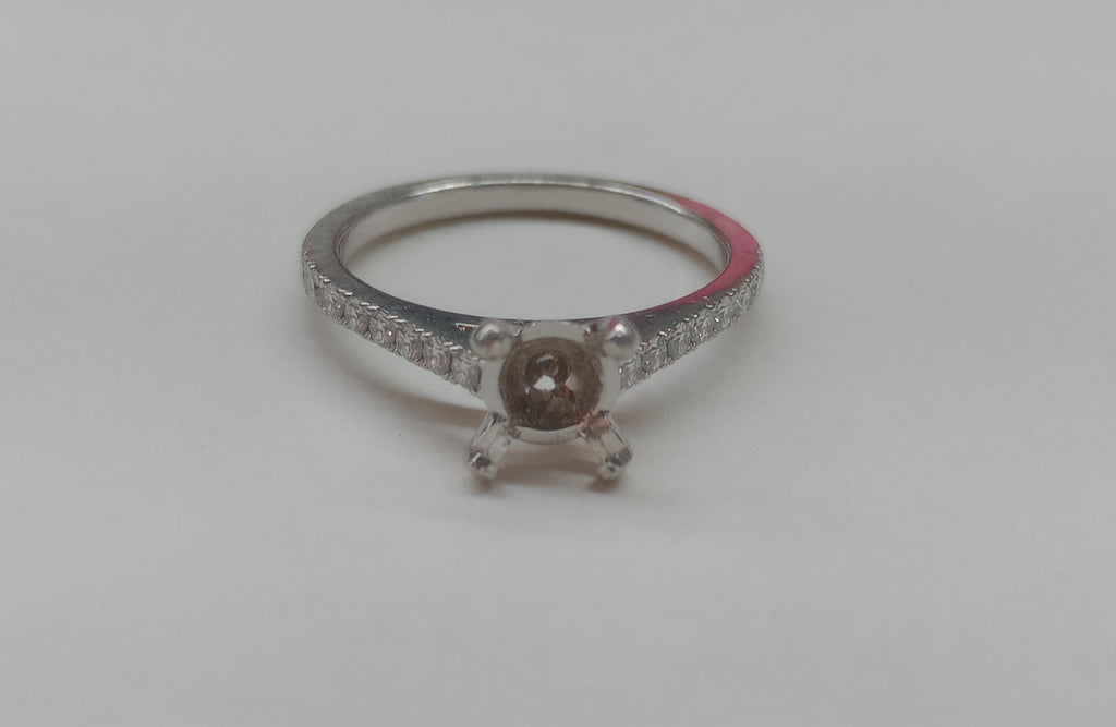 0.78 CT Round Cut Platinum Ring G-H VS1 DeBeers H&A