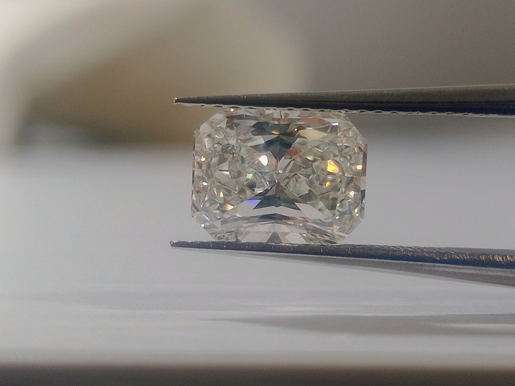 GIA 1.50 CT Radiant Diamond, J, SI2