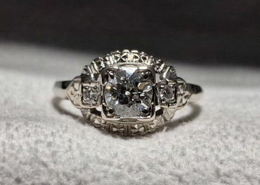 Center 0.70 CT Natural Old European Cut Ring GH I1