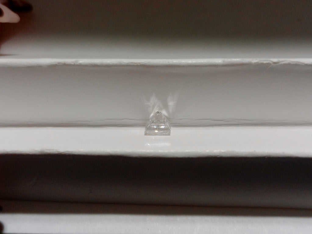 0.73 CT Princess Cut Natural Diamond F-G I1