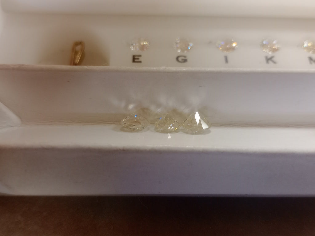 3 Old cut stones, 1.05, 0.73, 0.89 (2.67 CTW) SI+ JKL